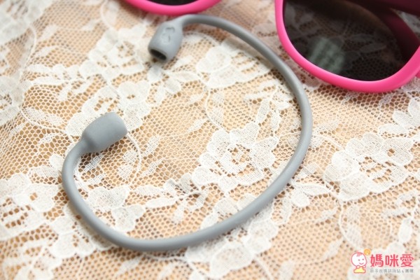 美國 Frenchie MC x Mustachifier 男寶超萌配件,圍兜, 連身衣, 造型奶嘴, 太陽眼鏡