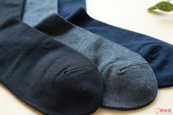 發熱消臭襪二入組