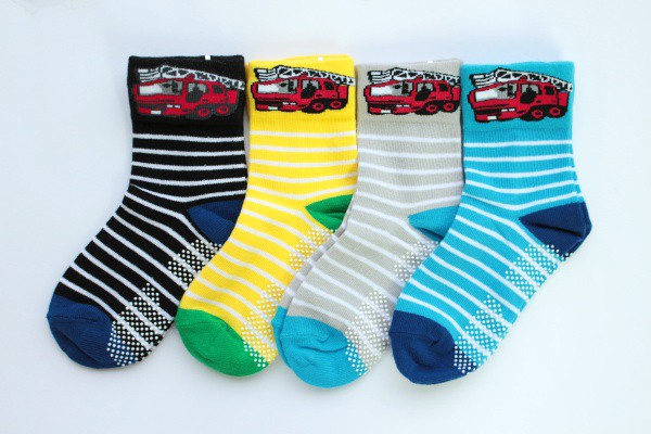 車車寬口止滑童襪