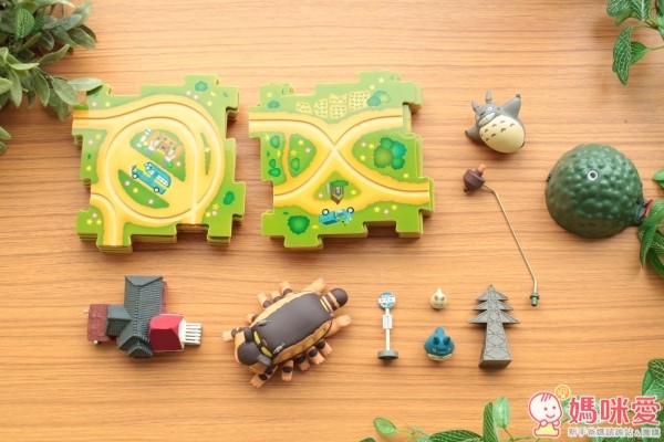 日本橡子共和國龍貓主題玩具系列