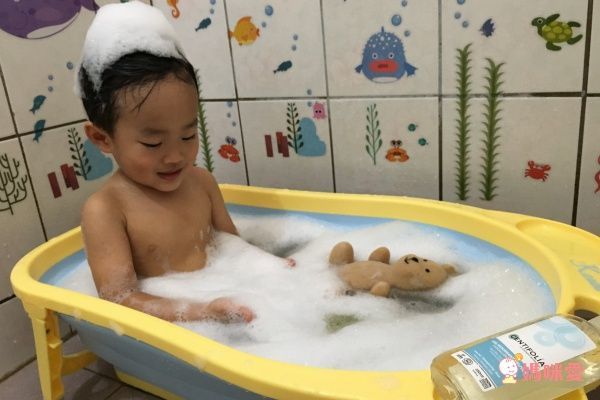 凱俐寶 Karibu Tubby 折疊澡盆