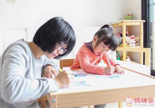 閻小妹 3D 魔幻塗鴉卡