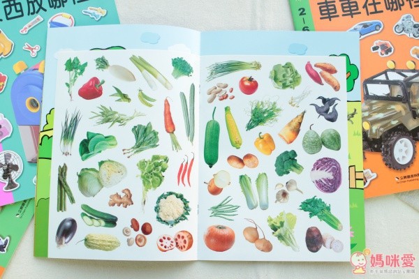 《企鵝圖書》主題設計貼紙書