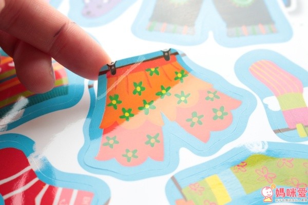 《企鵝圖書》主題設計貼紙書