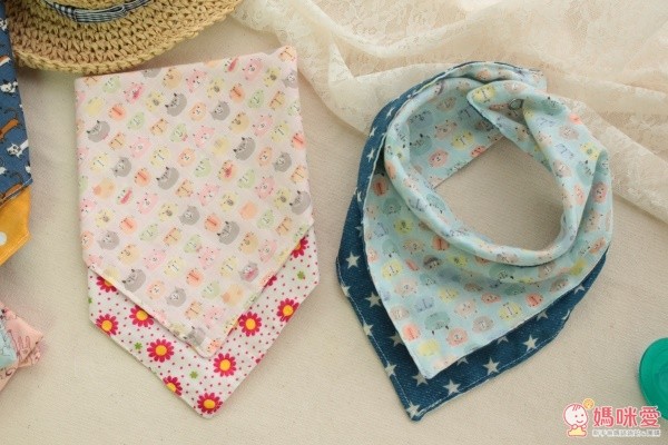 日本媽咪純手工三角圍兜 ✖ 手帕兩用巾