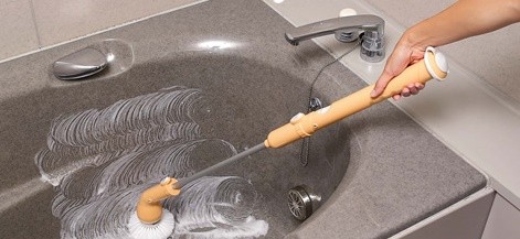 日本 PUROB 充電式長柄浴室清潔刷