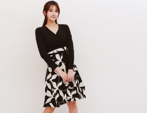 韓國 momnmoms 孕婦裝