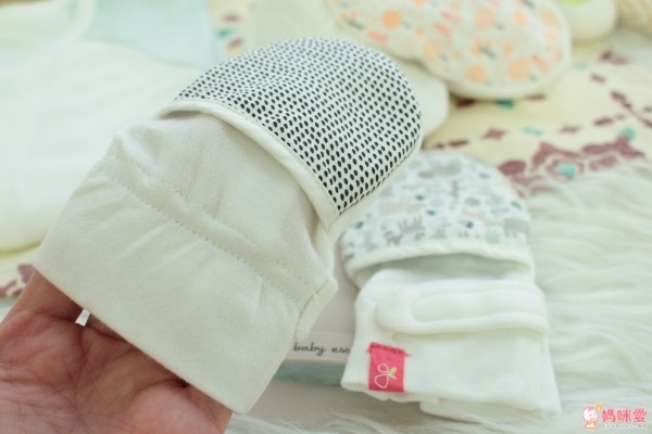 天然有機棉的美國 goumikids 嬰兒睡袍、防抓手套