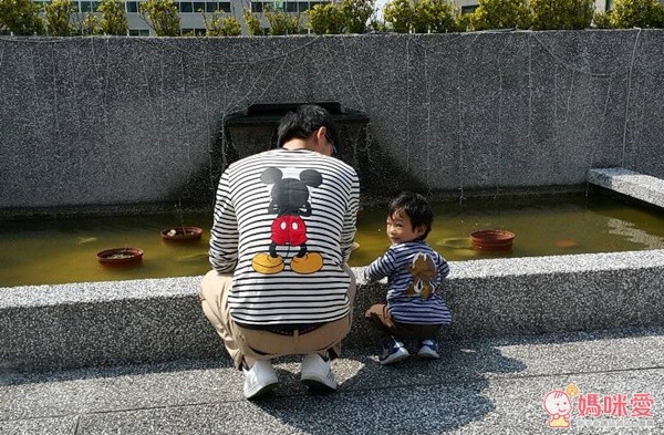 日本千趣會迪士尼條紋印花長袖 T 恤