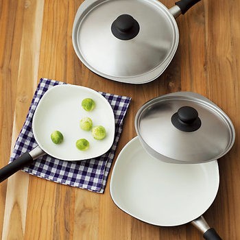 日本柳宗理:鋁合金陶瓷塗裝平底鍋