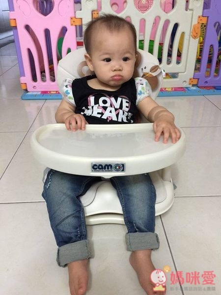 義大利 CAM smarty 攜帶式餐椅