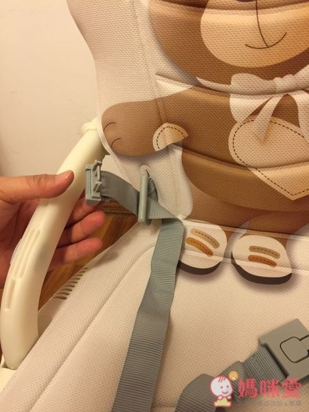 義大利 CAM smarty 攜帶式餐椅