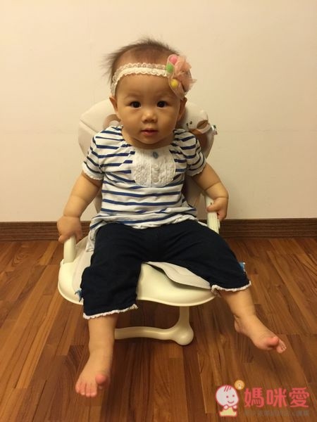 義大利 CAM smarty 攜帶式餐椅