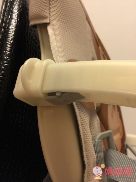 義大利 CAM smarty 攜帶式餐椅