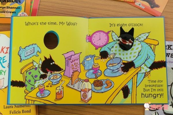 麥克兒童外文書店 - 廖彩杏老師有聲書-WHATS TIME MR WOLF/書+CD