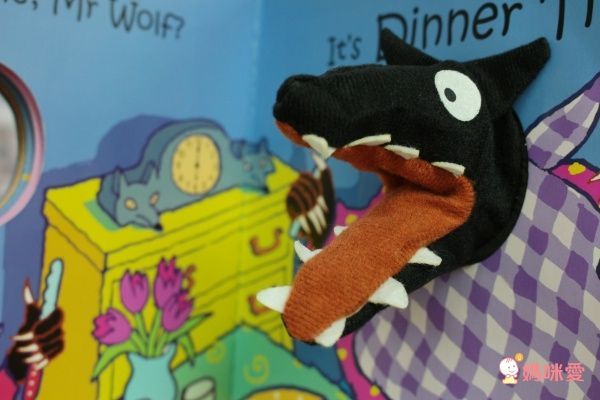 麥克兒童外文書店 - 廖彩杏老師有聲書-WHATS TIME MR WOLF/書+CD