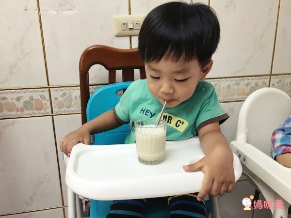 【美國 Cuisinart 美膳雅】全方位調理手持式攪拌棒 (CSB-77TW)