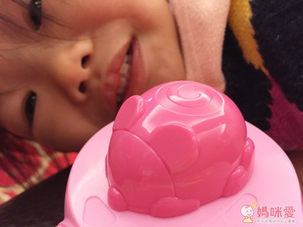 凱蒂貓趣味筆電