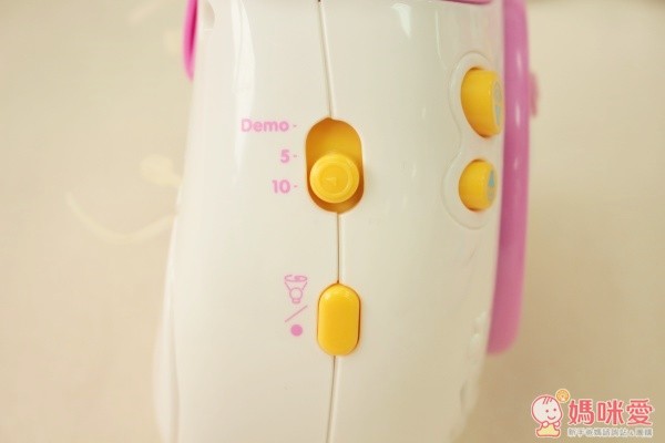 凱蒂貓床邊音樂投射機