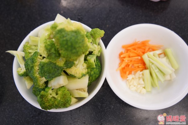 日本和平FREIZ櫻花鍋