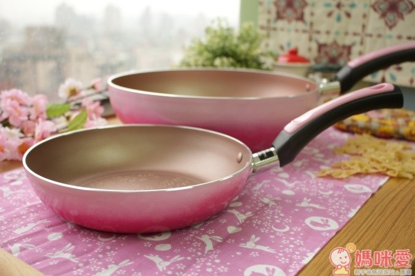 日本和平FREIZ櫻花鍋