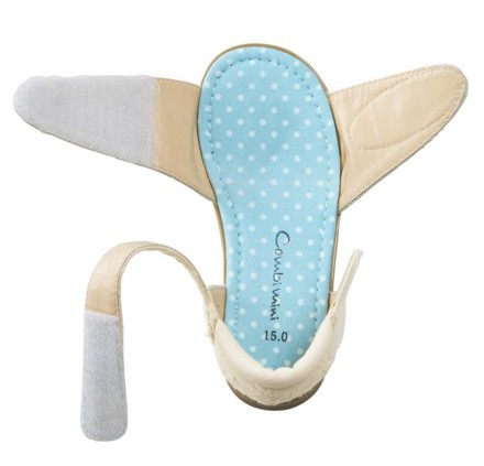 日本 Combi 白蕾絲布面魔鬼氈小童涼鞋