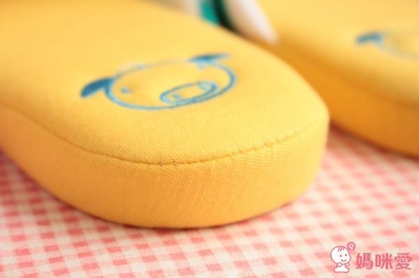  isso ecco 小童室內拖鞋