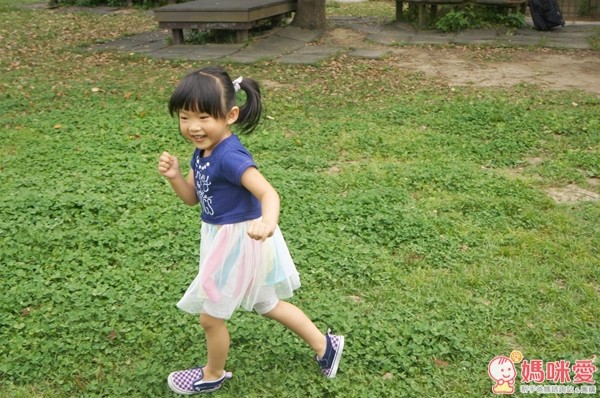 日本 Breeze junk store 假兩件七彩紗裙洋裝