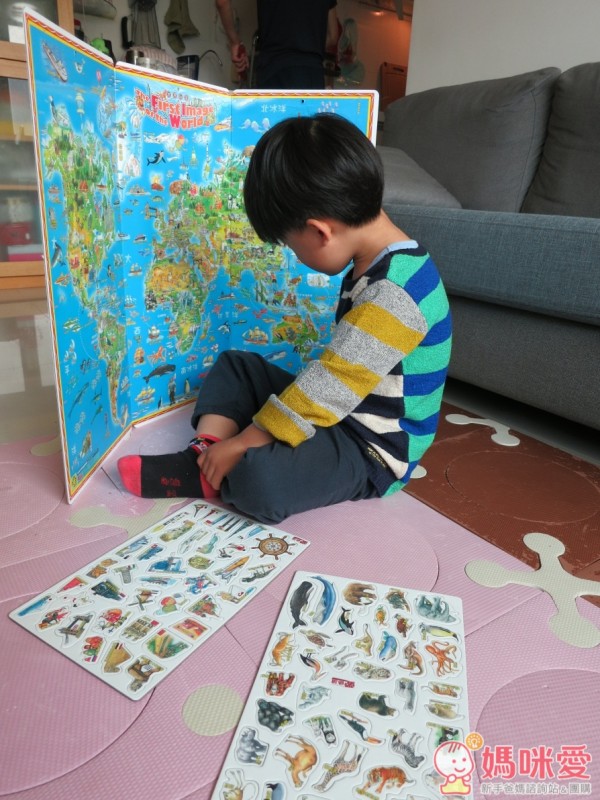 世界印象地圖磁鐵書(夜光版)