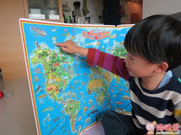 世界印象地圖磁鐵書(夜光版)