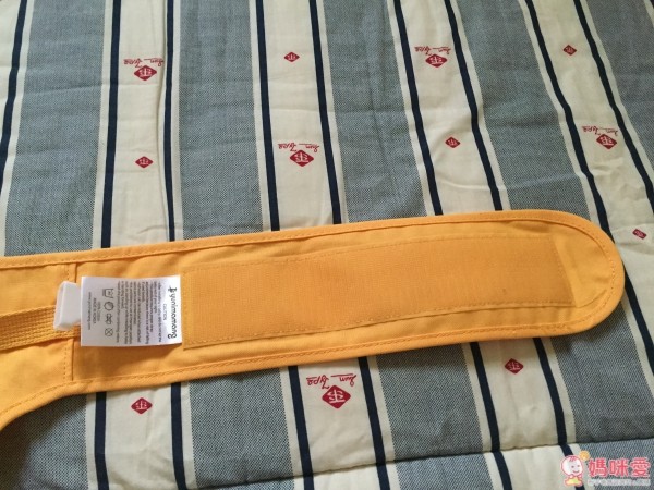 韓國 yunimamang 造型攜帶式餐椅