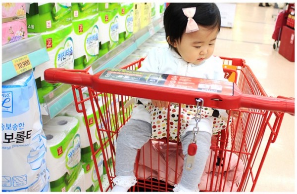 韓國 yunimamang 造型攜帶式餐椅