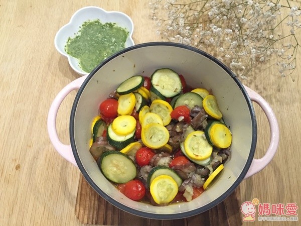 日本 VERMICULAR 琺瑯鑄鐵鍋