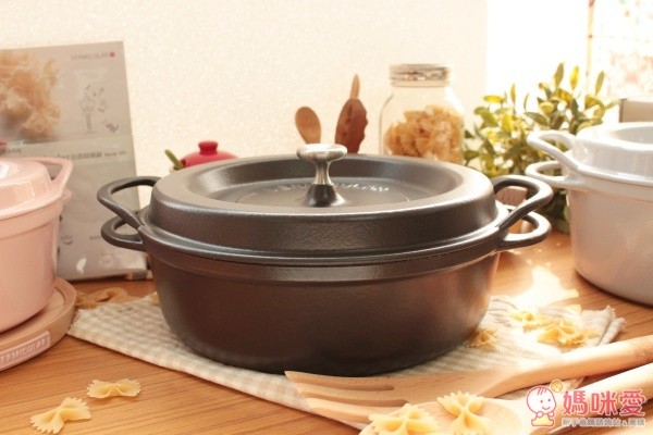 日本 VERMICULAR 琺瑯鑄鐵鍋