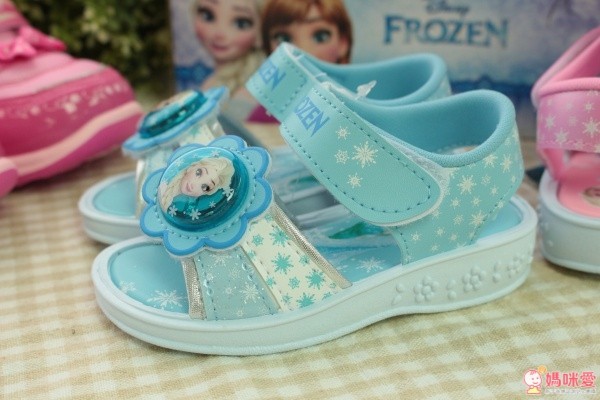 MIT 步步童鞋 閃燈鞋✖真皮涼鞋 