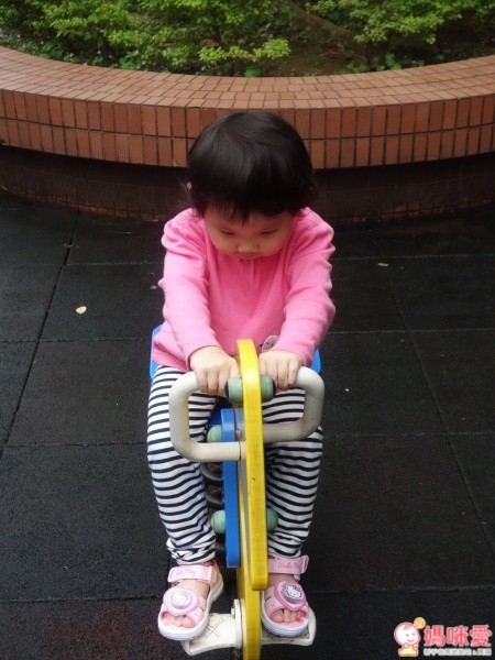 MIT 步步童鞋 閃燈鞋✖真皮涼鞋 