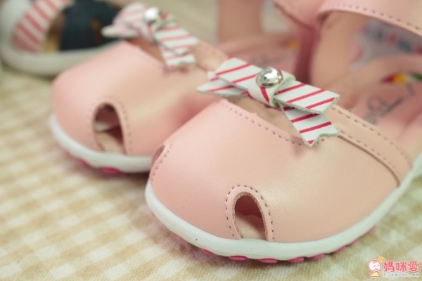 MIT 步步童鞋 閃燈鞋✖真皮涼鞋 