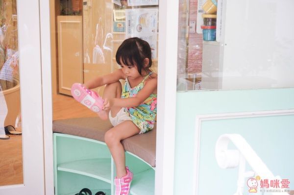 寶莘親子悠游空間 Precious Baby SPA