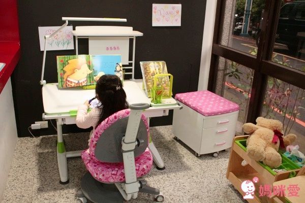 大將作配件：童話三抽櫃、收納書架、書房小幫手、EGO LED檯燈