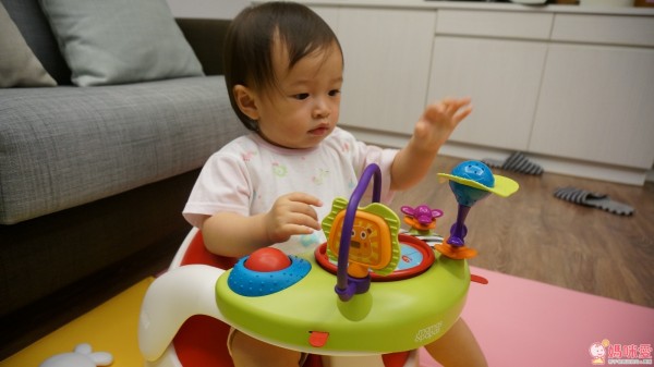 英國mamas & papas 二合一育成椅 / 三合一都可椅