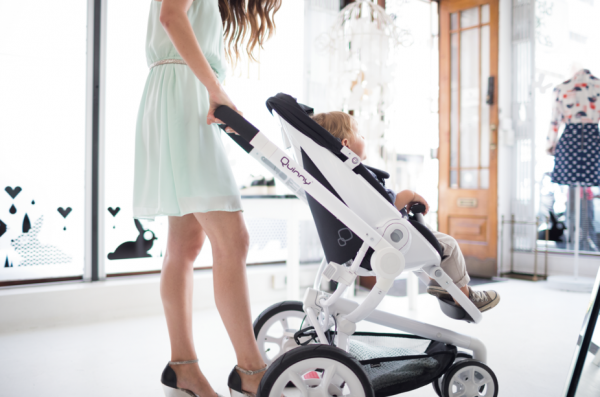 好萊塢媽咪愛用品牌♕ Quinny moodd 推車