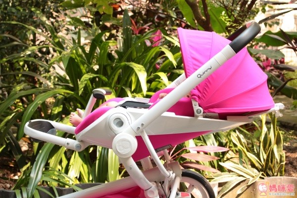 好萊塢媽咪愛用品牌♕ Quinny moodd 推車