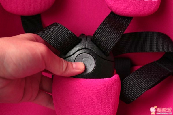 好萊塢媽咪愛用品牌♕ Quinny moodd 推車