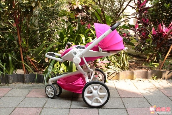 好萊塢媽咪愛用品牌♕ Quinny moodd 推車