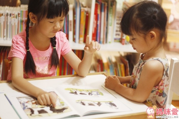 Julia Donaldson x Axel Scheffler 聯手打造的繪本