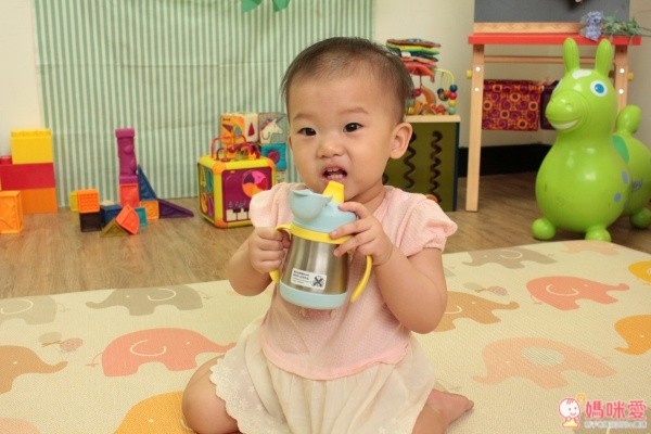 （保冷效力：13℃ 以下 6 小時）