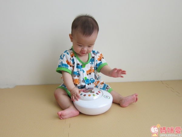 好餓的毛毛蟲 安撫玩具