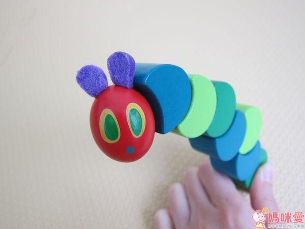 好餓的毛毛蟲 安撫玩具