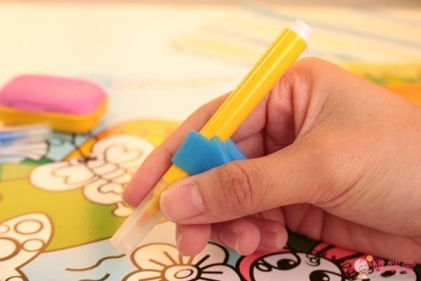 幼福文化《毛毛蟲嘉年華益智遊戲書》