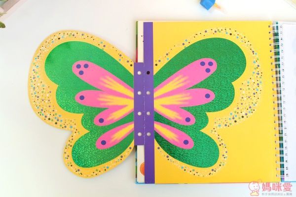 幼福文化《毛毛蟲嘉年華益智遊戲書》